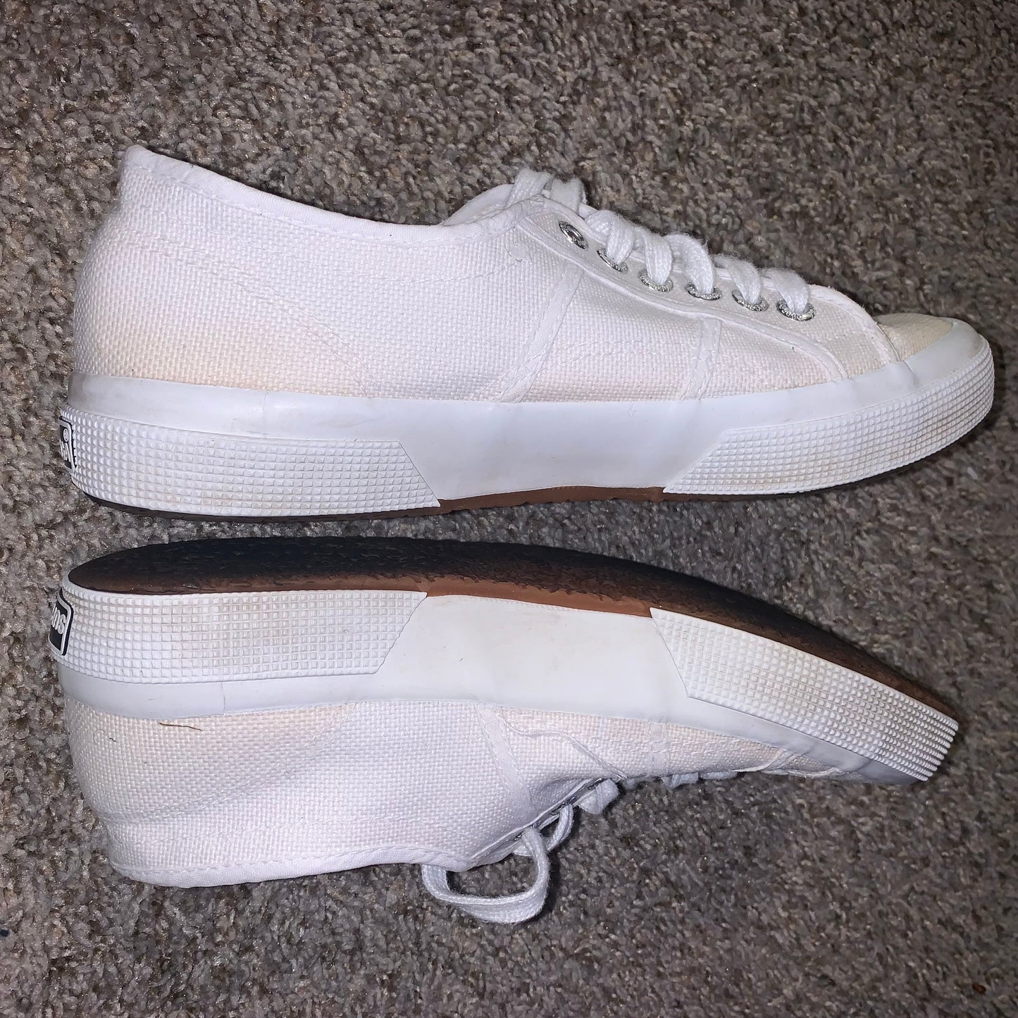 Superga Women’s White Canvas Laced Sneakers Shoes Size 9.5